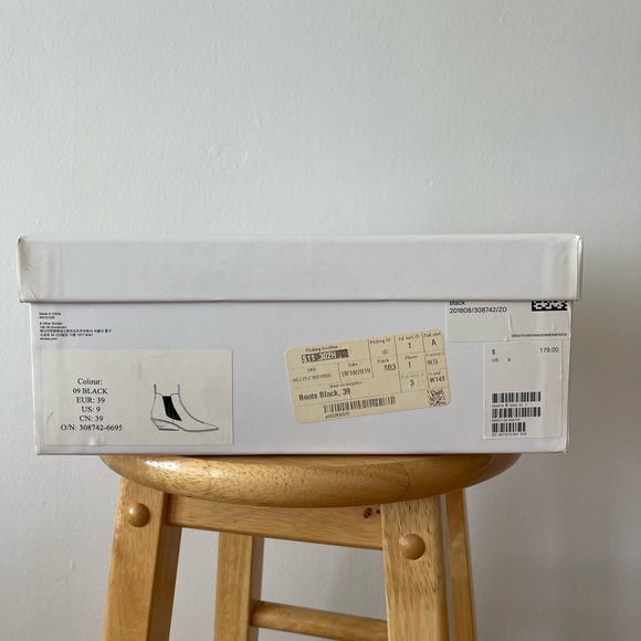 NEW & Other Stories leather cowboy western ankle chelsea heel boots shoes US9 - Picture 4 of 4